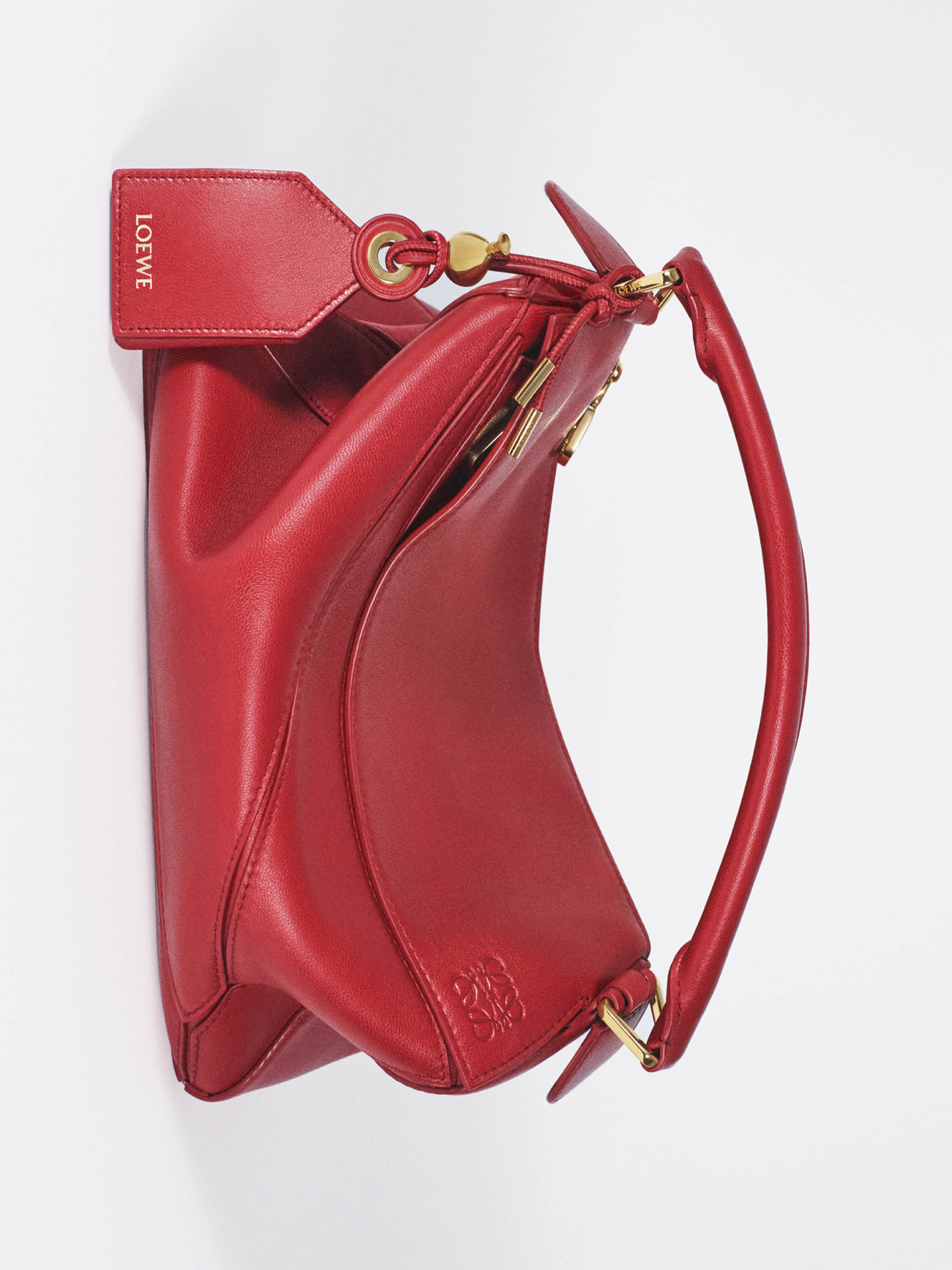 3時間限定2000円オフ】LOEWE ONキャップ(テクニカルシェル)